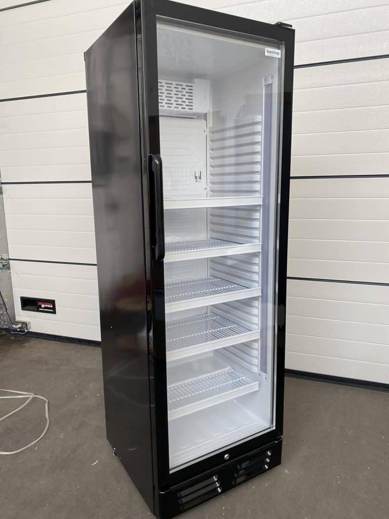 Test du frigo vitrine Iceshop SC-380C : capacité impressionnante de 380 litres