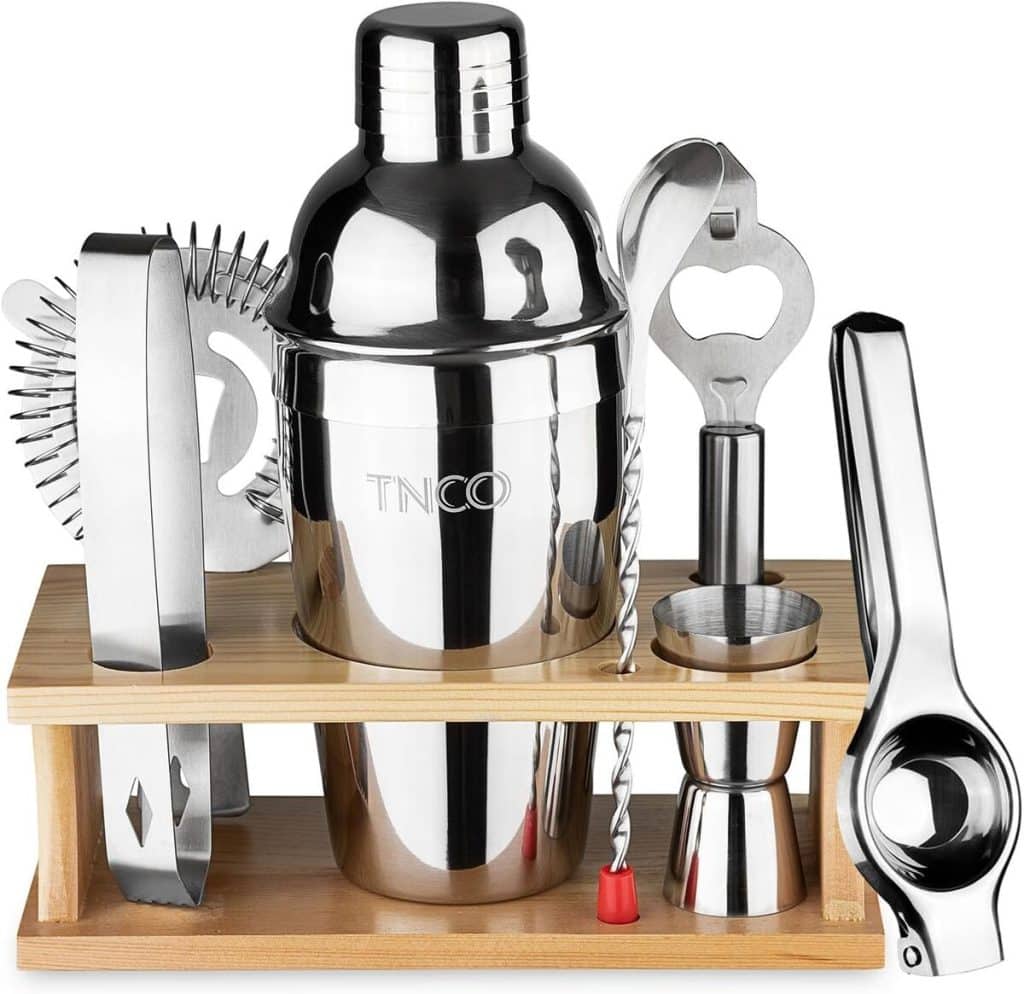 Test du kit de barman Mixology : shaker à cocktail 8 pièces et support en bois