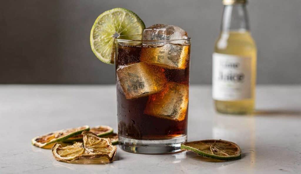Recette classique : cocktail dark and stormy