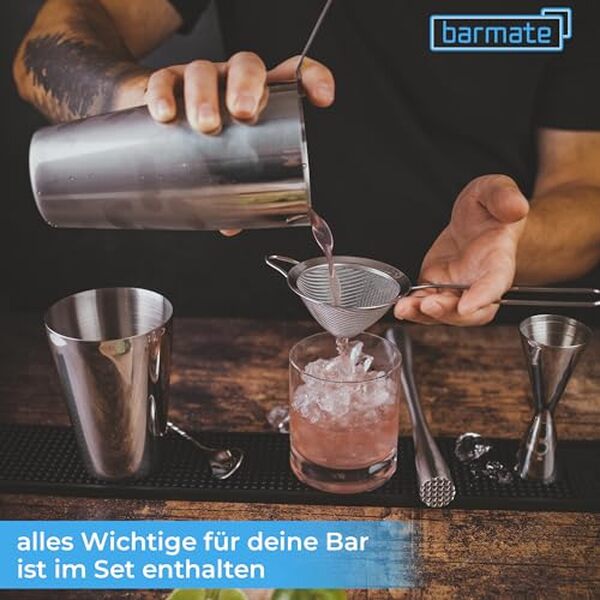 Découvrez notre test approfondi de l'ensemble shaker à cocktail barmate Boston. Un kit de 7 pièces en acier inoxydable idéal pour les amateurs de mixologie recherchant qualité et style.