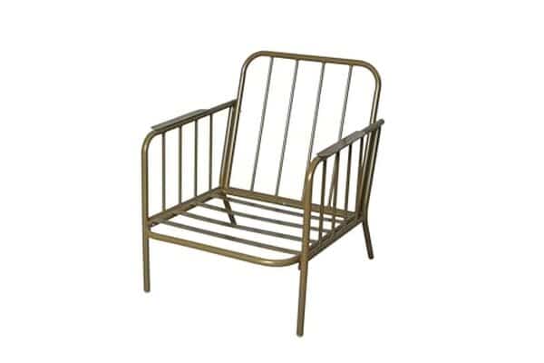 Découvrez notre test complet du set de mobilier de terrasse Metro Professional Honey : alliez élégance et praticité pour sublimer votre espace extérieur avec style et confort.