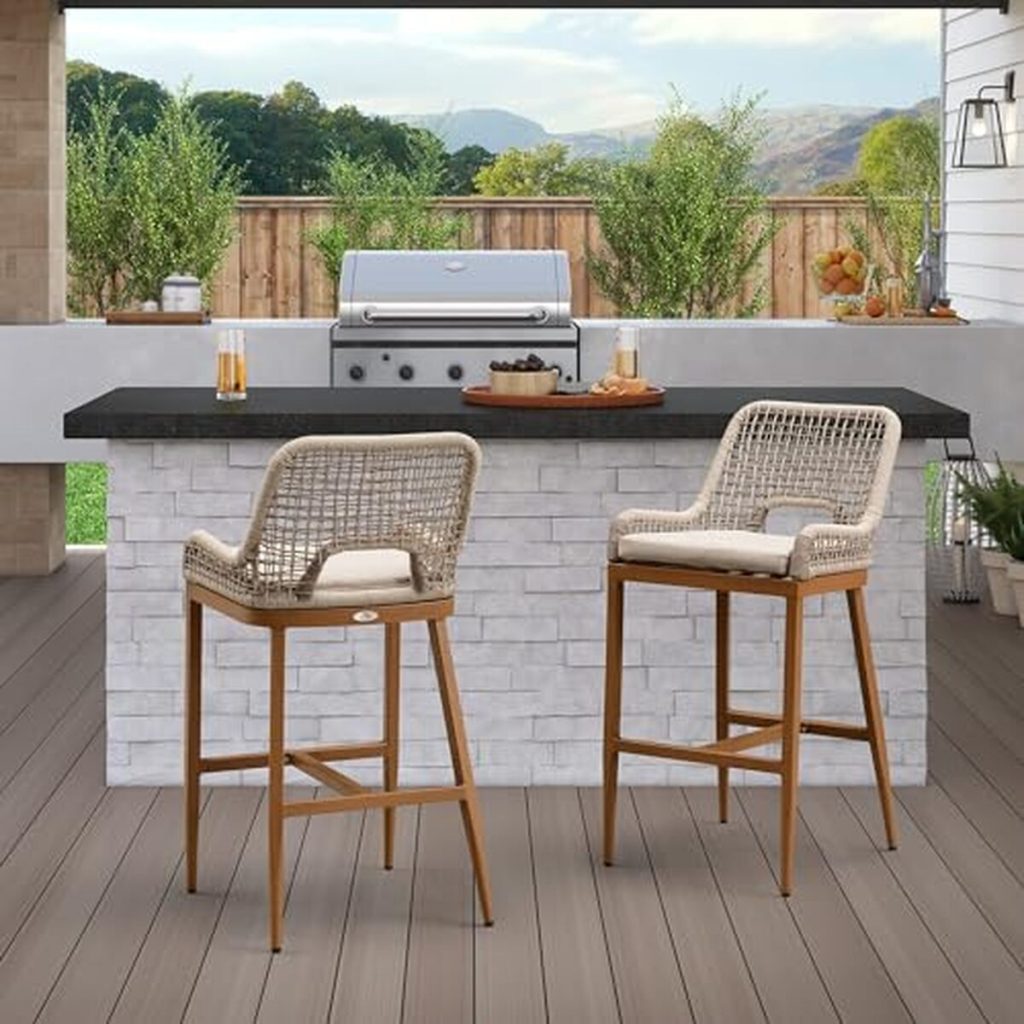 Test des tabourets de bar purple leaf : élégance et confort en extérieur