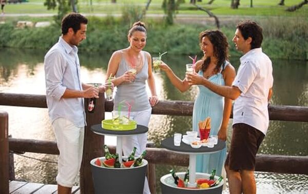 Découvrez notre test complet de la table cocktail Keter Cool Bar 30L : fonctionnalités, avantages, prix et avis pour choisir votre meuble de jardin idéal. 